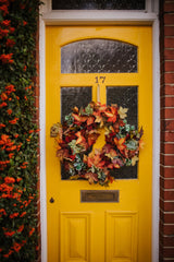 A bold and invigorating display of mixed seasonal foliage celebrating the colours and textures of the autumn season.  Our Maple Syrup wreath will instantly uplift and add warmth to any space through the winter months for years to come!
